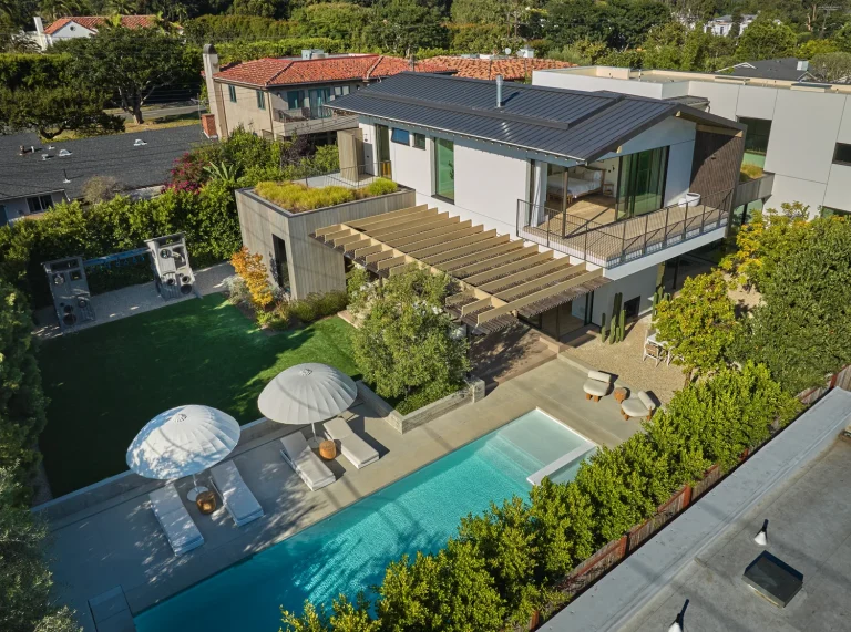 owmurk4l2f68i9xflmmu 768x571