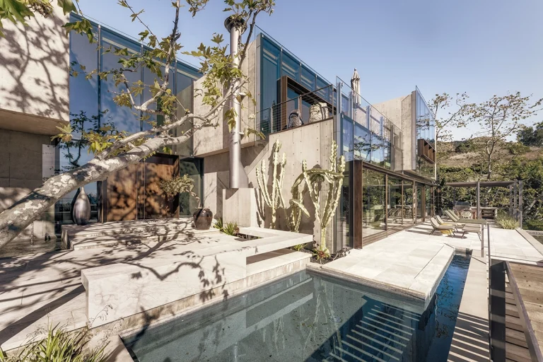 138 Sunglass DavidHartman 261 DSC06852 v1 768x512