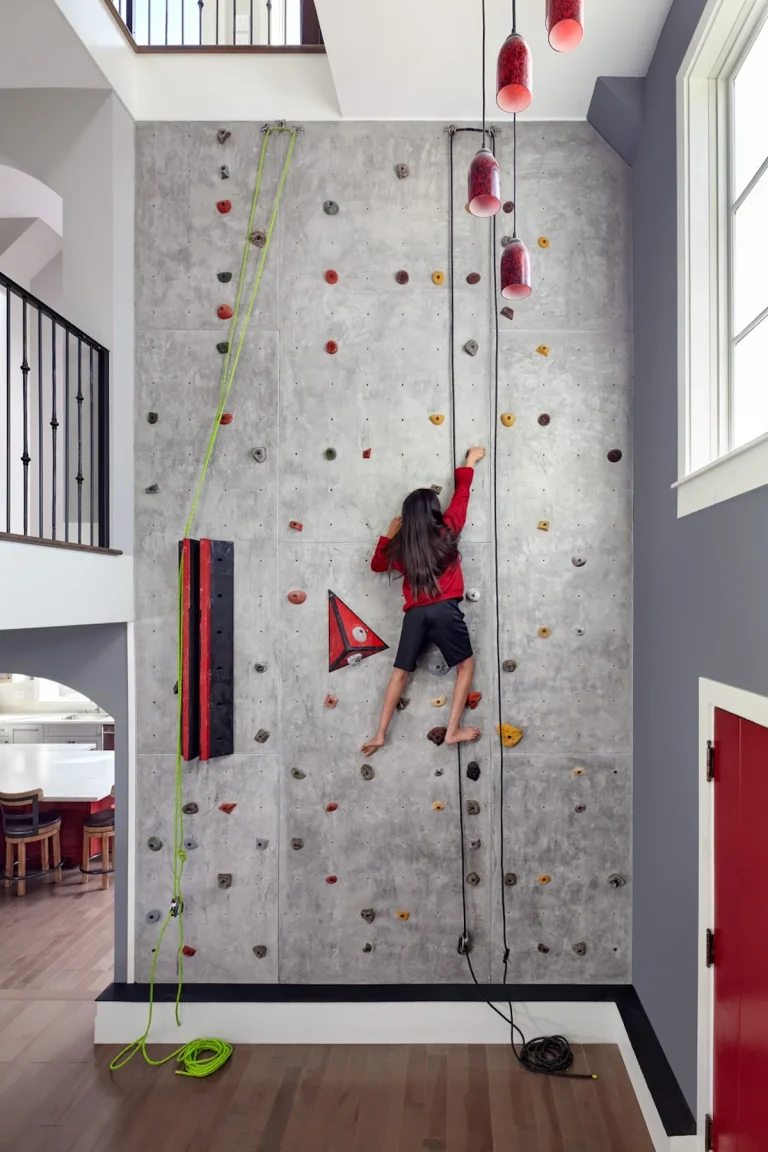 Amorphous Studio SF College Ave 3 Small copy 768x1152