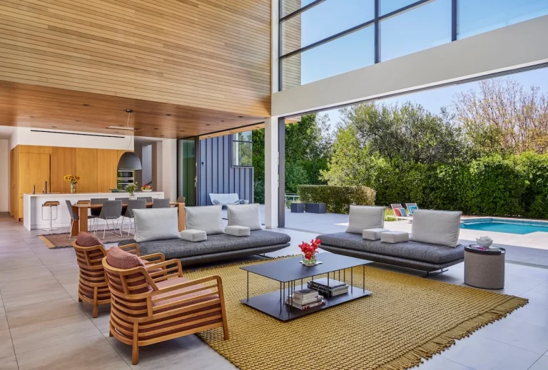 Copy of Ronnie Gor Tarzana 08 copy 2 1 768x519