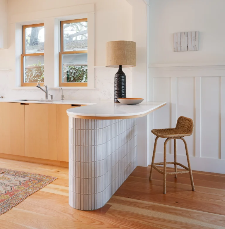 Staud 201019 0697 copy 768x783