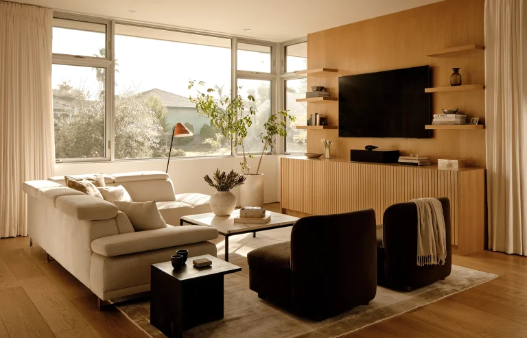 Venn Arch Lowresolution05  768x493