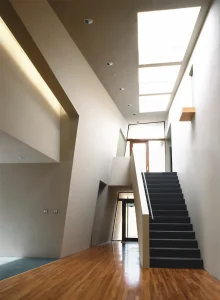 01 Interior View 1 1 220x300