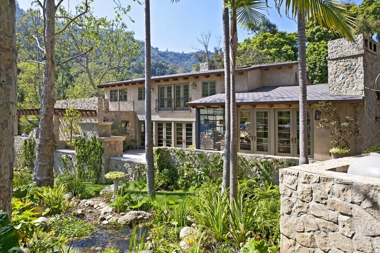 1492StoneCanyon02 768x512