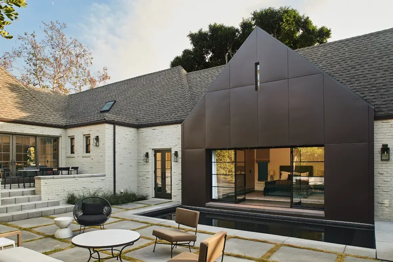 14 161207 June Street McCadden17906 768x512