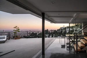 L1240318 WebRes 1 300x200