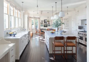 Colonial Revival Tim Barber Architects 300x210