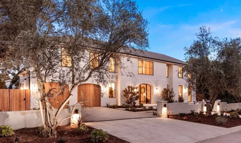 1026 Corsica Drive 002 Reducedss 1 768x456