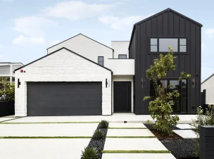 002 1508 LynngroveVLR 300x223