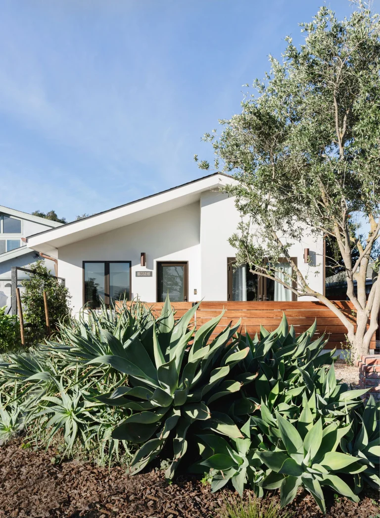 007 JLAMillerWay 2 768x1047