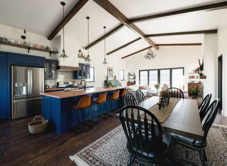 012 JLAJespersen 768x563