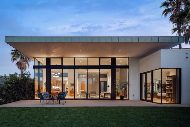 1 TGA – Mar Vista Residence – Credit Andy Wang – W Architectural Photography 768x512