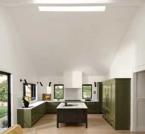 106 Eucalyptus 42 Reduced W 300x278