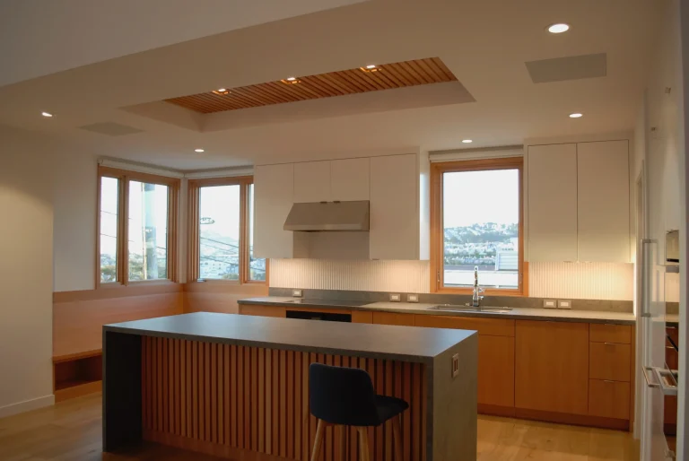 2103 kitchen with view S 768x514