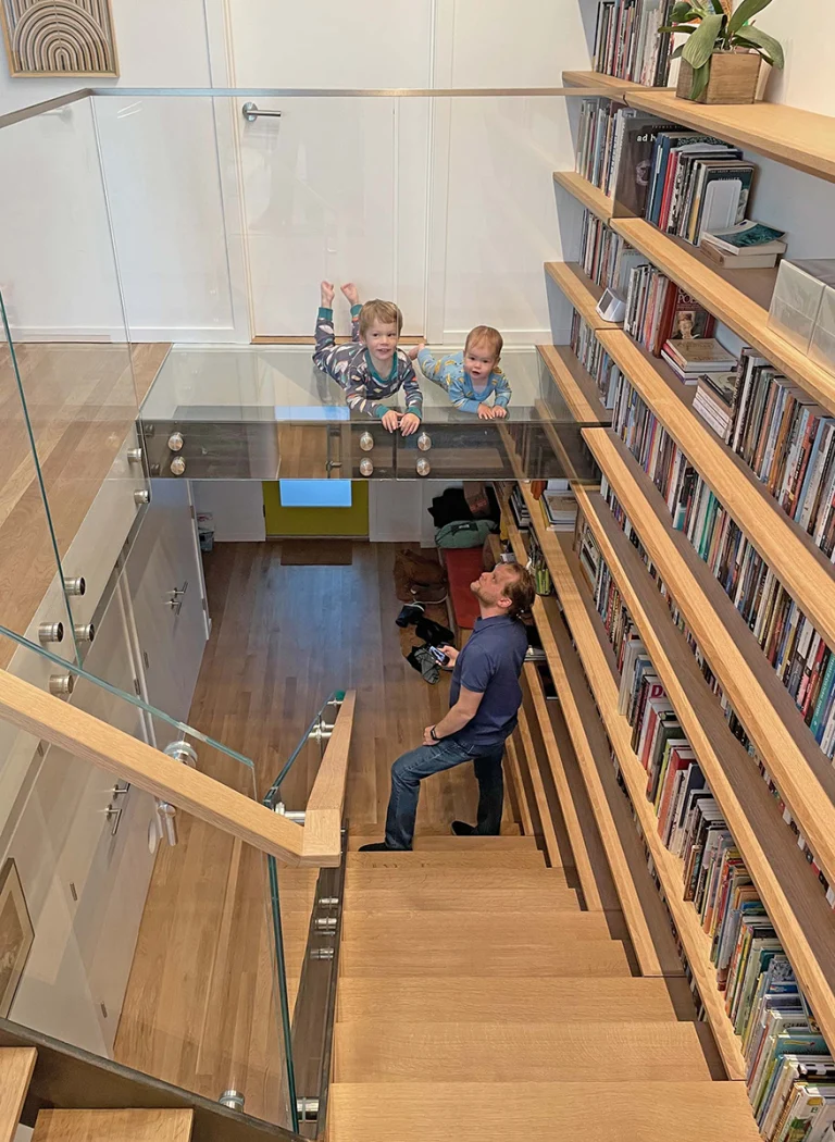 library stair san francisco remodel bookcase glass floor bridge glass guardrail copy 768x1050