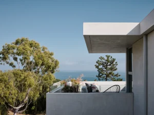 ras A cubisthouse 50S7291 1 300x225